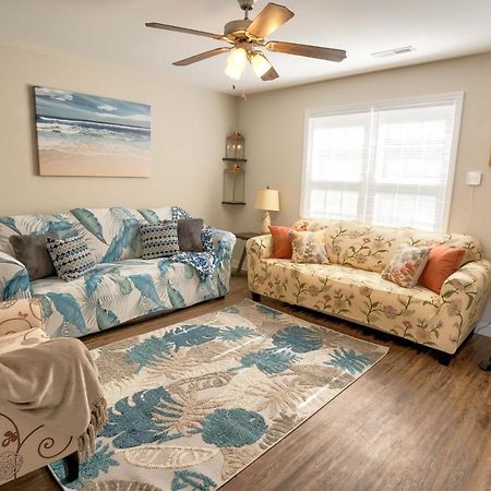 Kannapolis Elegant Townhouse - Pet Friendly Εξωτερικό φωτογραφία