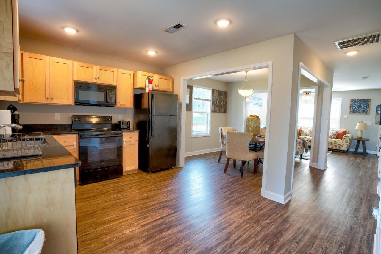 Kannapolis Elegant Townhouse - Pet Friendly Εξωτερικό φωτογραφία