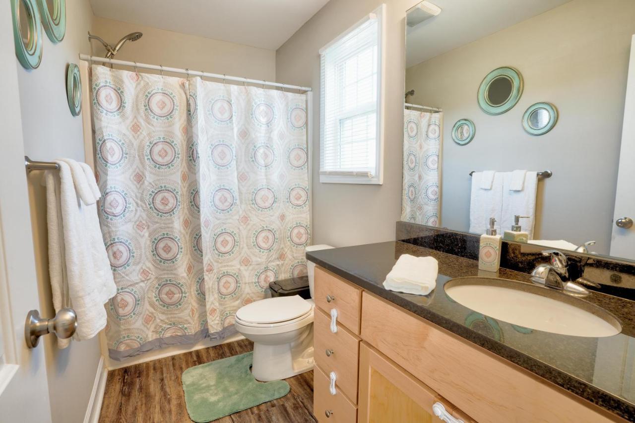 Kannapolis Elegant Townhouse - Pet Friendly Εξωτερικό φωτογραφία