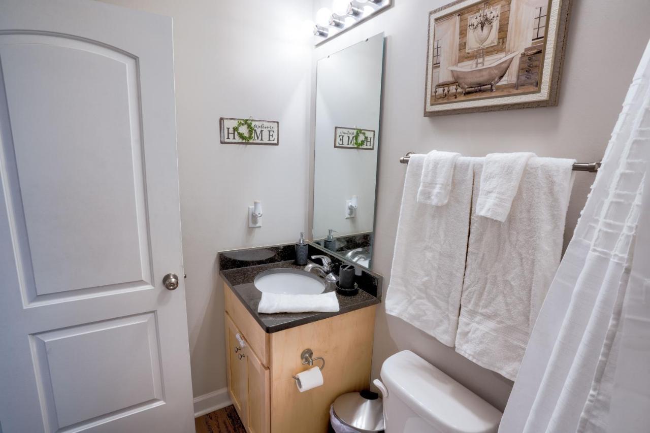 Kannapolis Elegant Townhouse - Pet Friendly Εξωτερικό φωτογραφία